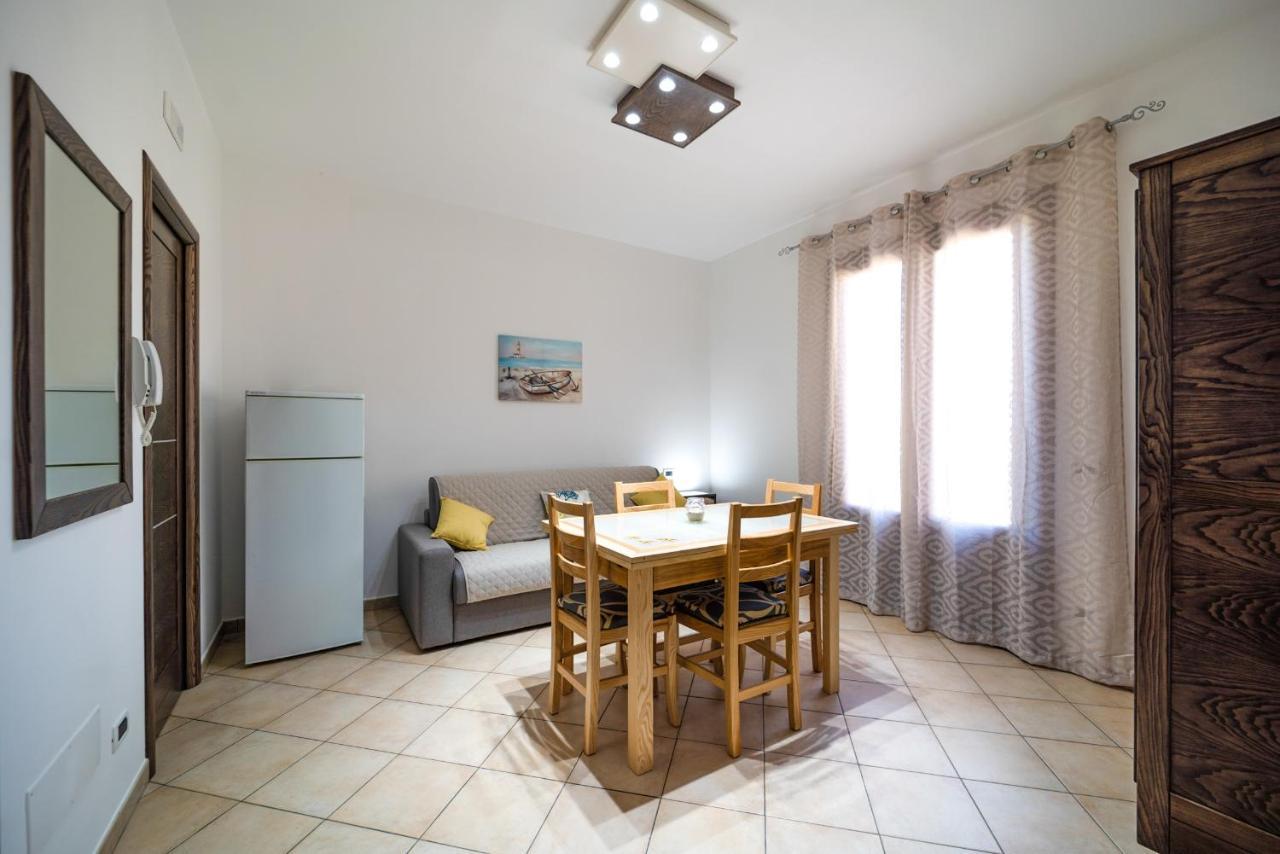 Perla Di Mare Appartamenti Кастеллуццо Экстерьер фото