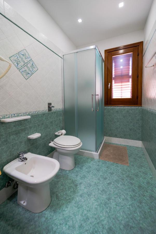 Perla Di Mare Appartamenti Кастеллуццо Экстерьер фото
